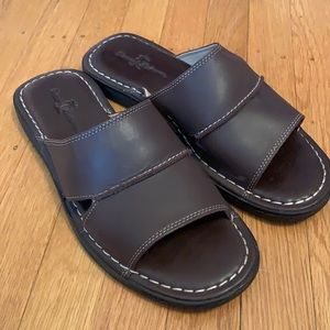 Tommy Bahama Vero Beach sandals in espresso Sz 10